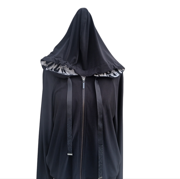 Joseph Ribkoff Women's Sz 10 Designer Graffiti Printed Black White Hooded Jacket - Picture 6 of 11